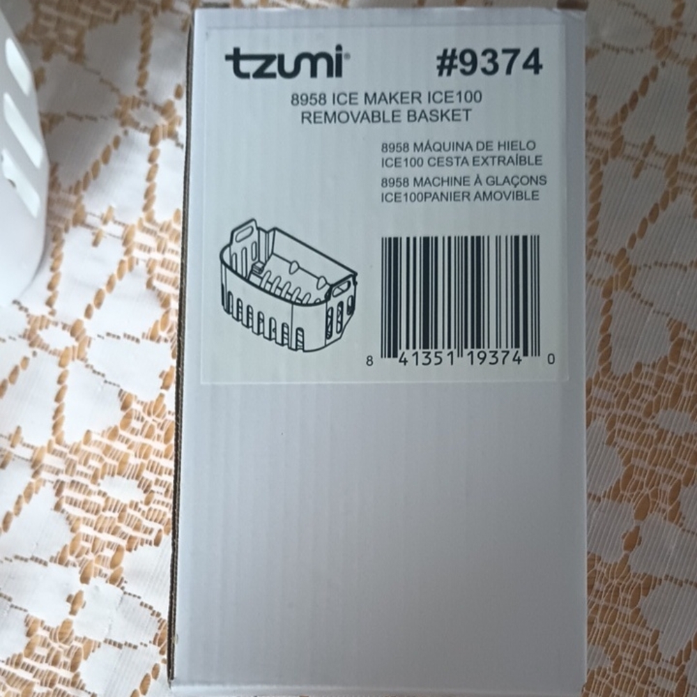 Tzumi Ice Maker Removable Basket - White